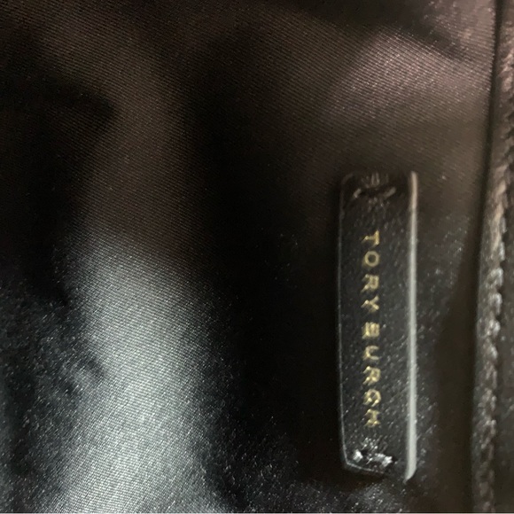 Tory Burch Soft Fleming Small Bucket Bag Black Quilted Leather Crossbody - Picture 9 of 16